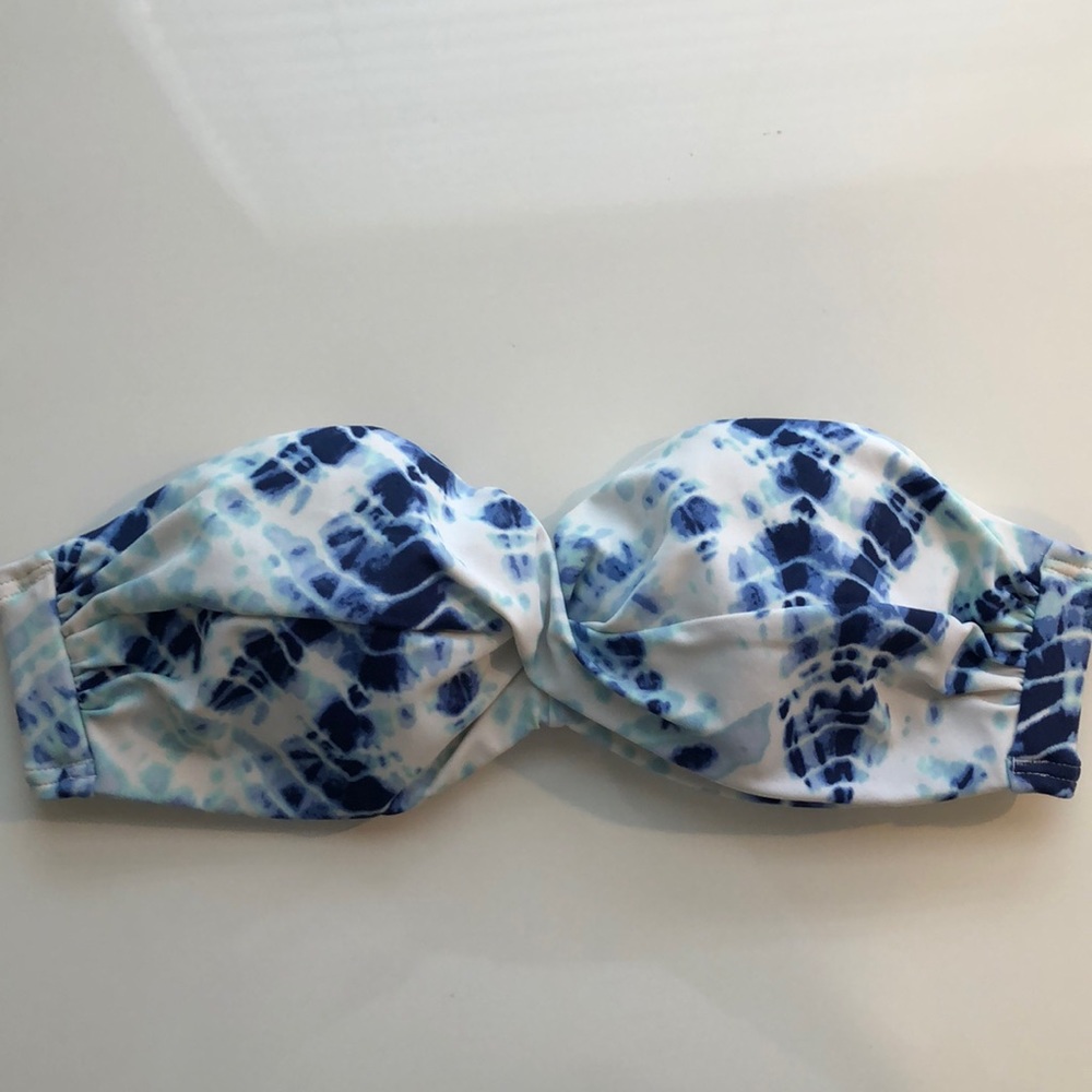 VS swim top